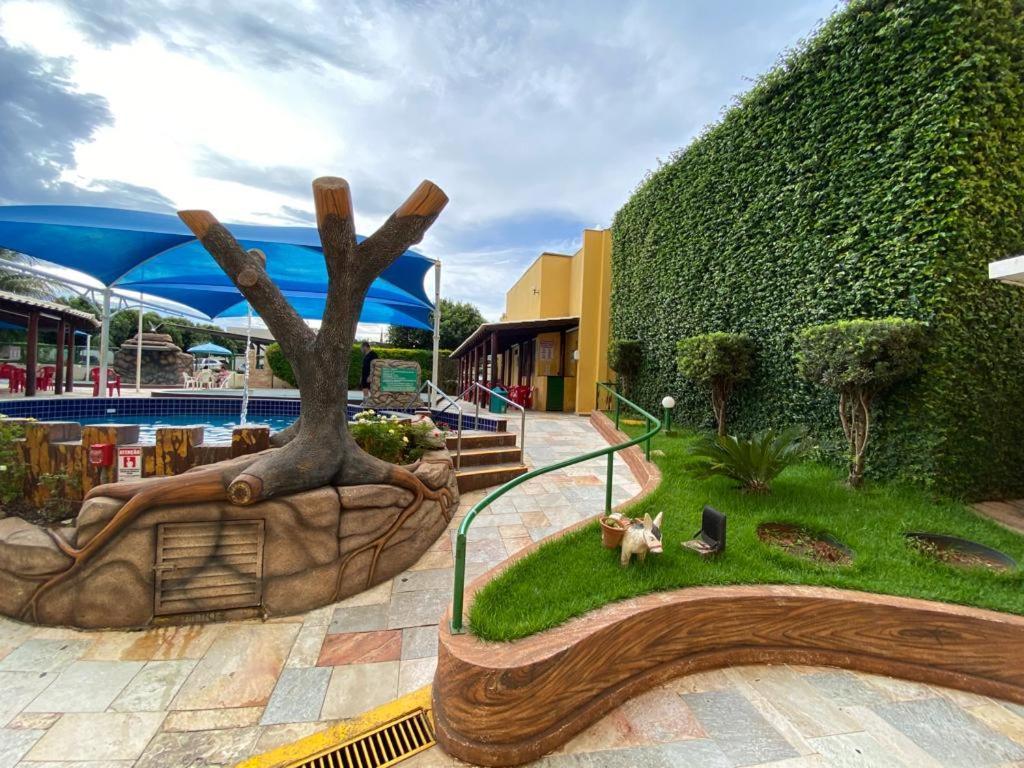 Apartamento Flats Proximo Ao Shopping Singapura - Pode Descer Com Bebidas Para O Park Aquatico 1105 Caldas Novas Exterior foto